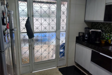 Casa à venda com 3 quartos, sendo 1 suíte,  no condomínio Conselheiro Ferraz, Rio de Janeiro - RJ