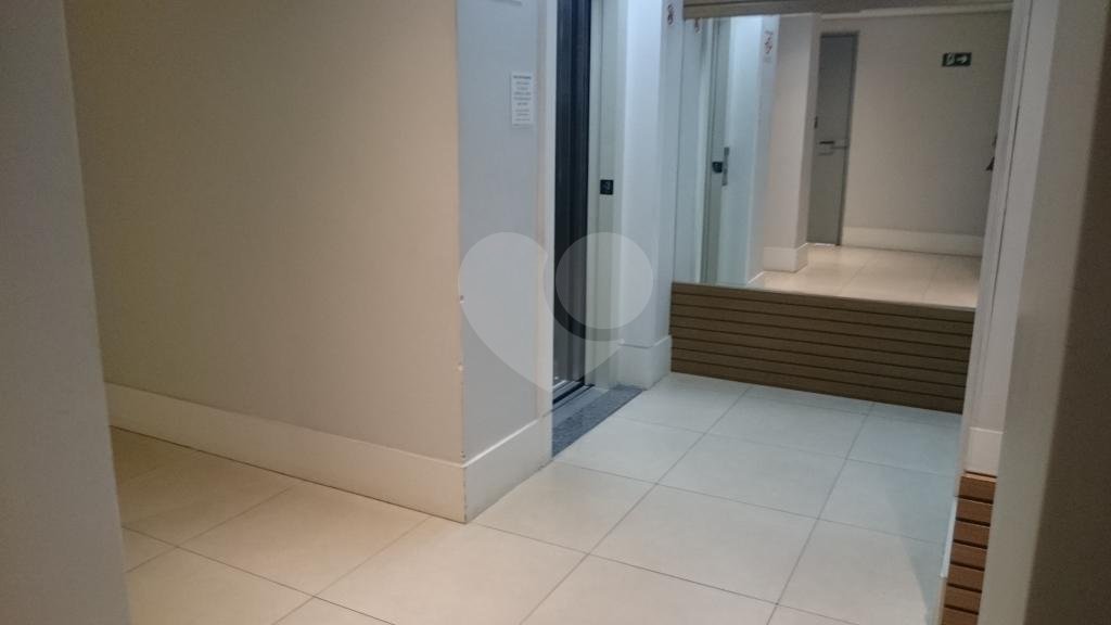 Apartamento à venda com 2 quartos, sendo 1 suíte,  em Liberdade, São Paulo, SP