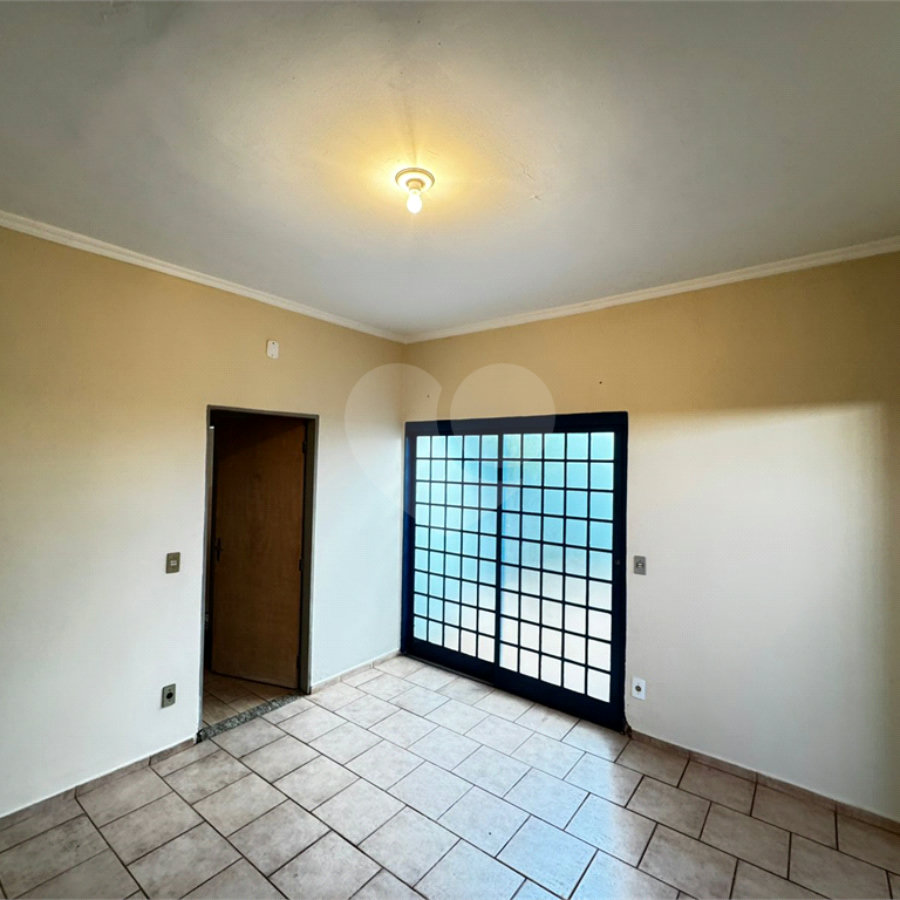 Casa à venda com 3 quartos, sendo 1 suíte, em Vila Monte Alegre, Ribeirão Preto, SP