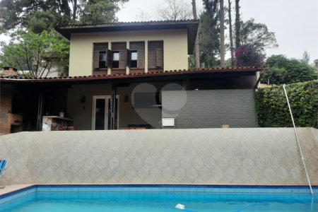 Casa Térrea à venda com 3 quartos, sendo 2 suítes,  em Jardim Marajoara, São Paulo, SP