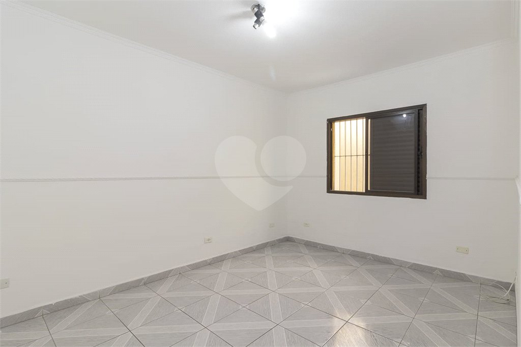 Sobrado à venda com 3 quartos, sendo 1 suíte, em Tremembé, São Paulo, SP