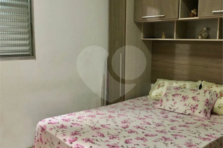 Casa à venda com 2 quartos no condomínio Világio Vitória, Mogi das Cruzes - SP