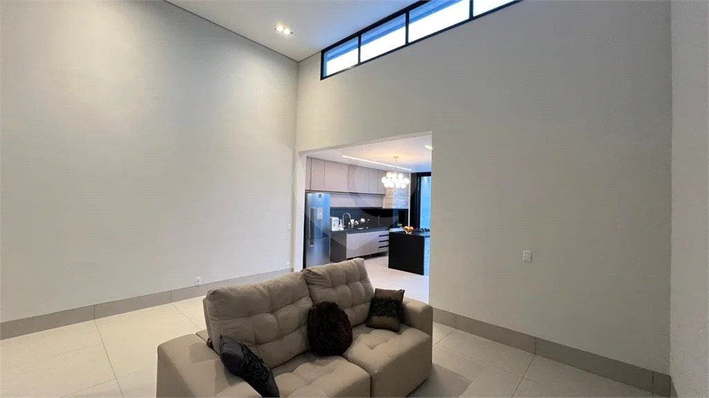 Casa à venda com 3 suítes no condomínio Brisas Horizontal, Cuiabá - MT
