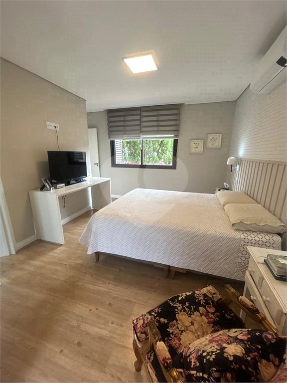 Casa à venda com 3 suítes no condomínio Braziliana, Valinhos - SP
