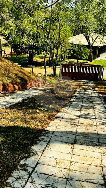 Casa à venda com 4 suítes no condomínio Associação Portal Ouro Verde, Atibaia - SP