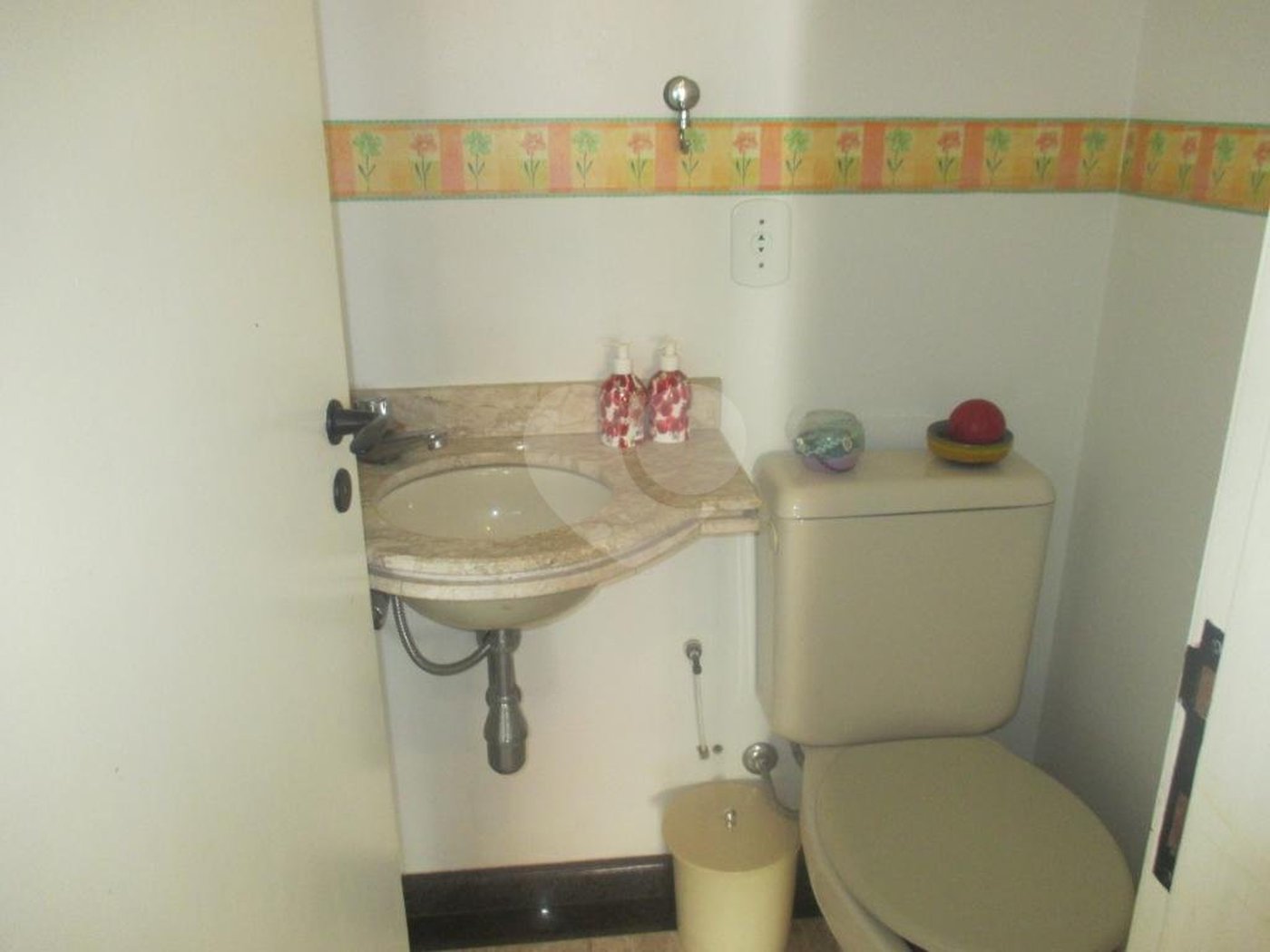 Apartamento à venda com 3 quartos, sendo 1 suíte, em Real Parque, São Paulo, SP