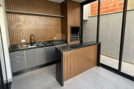 Casa à venda com 3 quartos, sendo 1 suíte, no condomínio Helena Maria, Sorocaba - SP