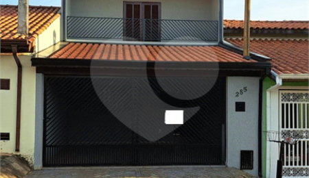 Sobrado à venda com 3 quartos, sendo 2 suítes,  em Jardim Adriana, Indaiatuba, SP
