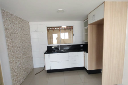 Casa à venda com 2 quartos no condomínio Vila Colorado Suzano, Suzano - SP