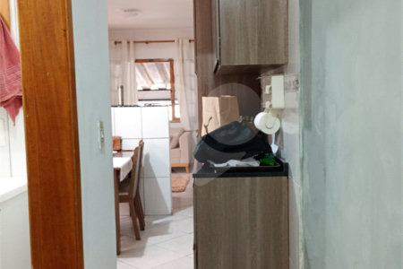Casa à venda com 2 quartos, sendo 1 suíte,  em Jardim Cambuci, Mogi das Cruzes, SP