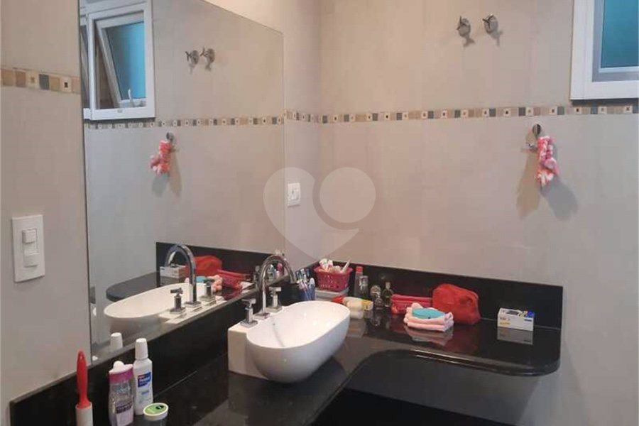 Casa à venda com 3 suítes em Serra da Cantareira, Mairiporã, SP