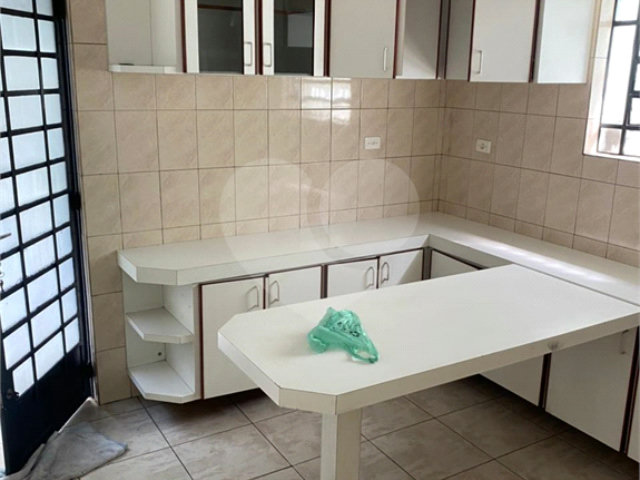 Sobrado à venda com 5 quartos, sendo 1 suíte,  em Tucuruvi, São Paulo, SP
