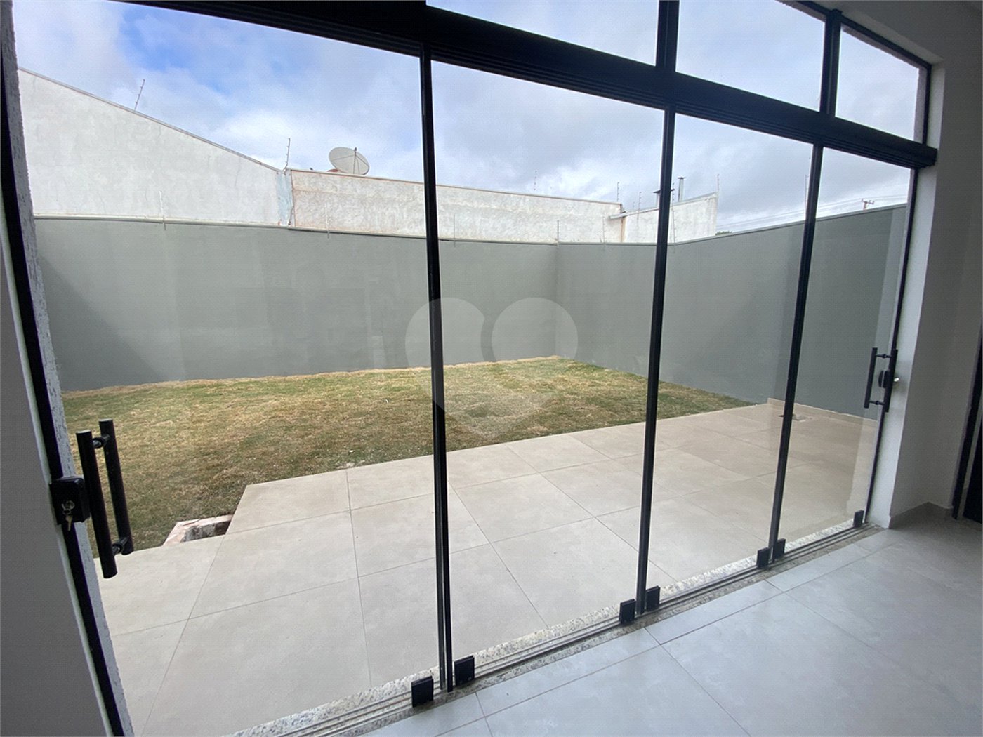 Casa à venda com 3 suítes em Jardim Estoril, Ponta Porã, MS