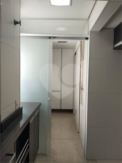 Apartamento à venda com 3 quartos, sendo 1 suíte,  no Centro, São Bernardo do Campo, SP