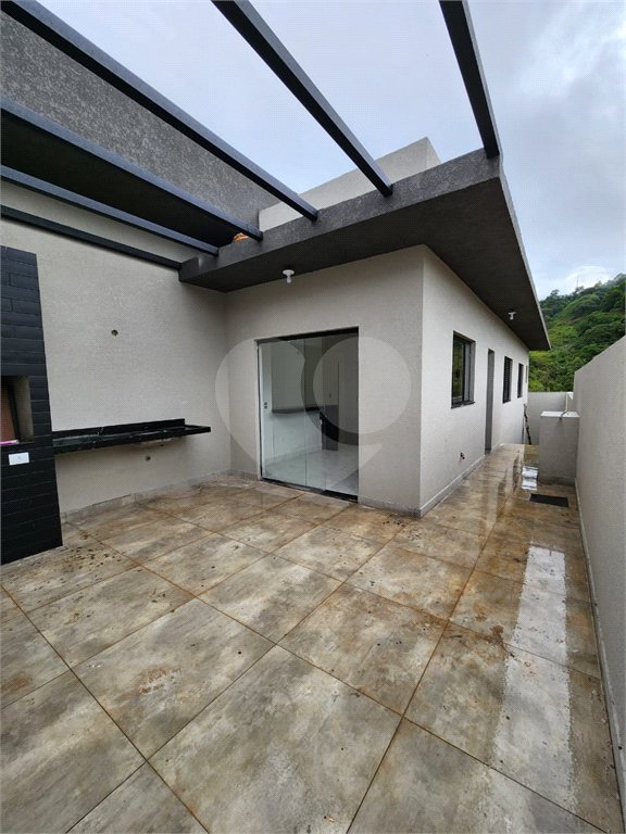 Casa à venda com 3 quartos, sendo 1 suíte, no Centro, Bom Jesus dos Perdões, SP