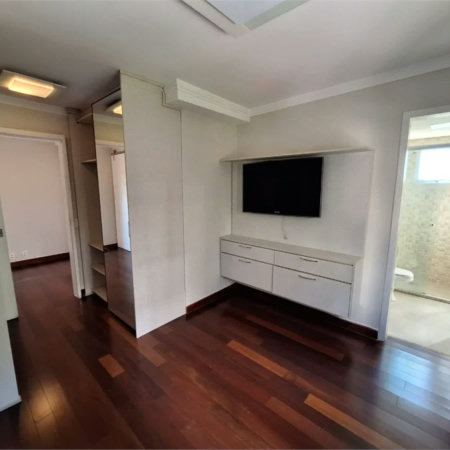 Apartamento para alugar com 3 suítes em Vila Suzana, São Paulo, SP