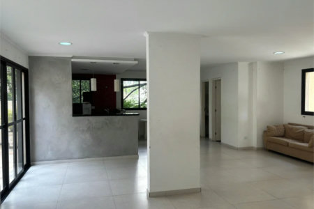 Apartamento à venda com 4 quartos, sendo 1 suíte,  em Vila Andrade, São Paulo, SP