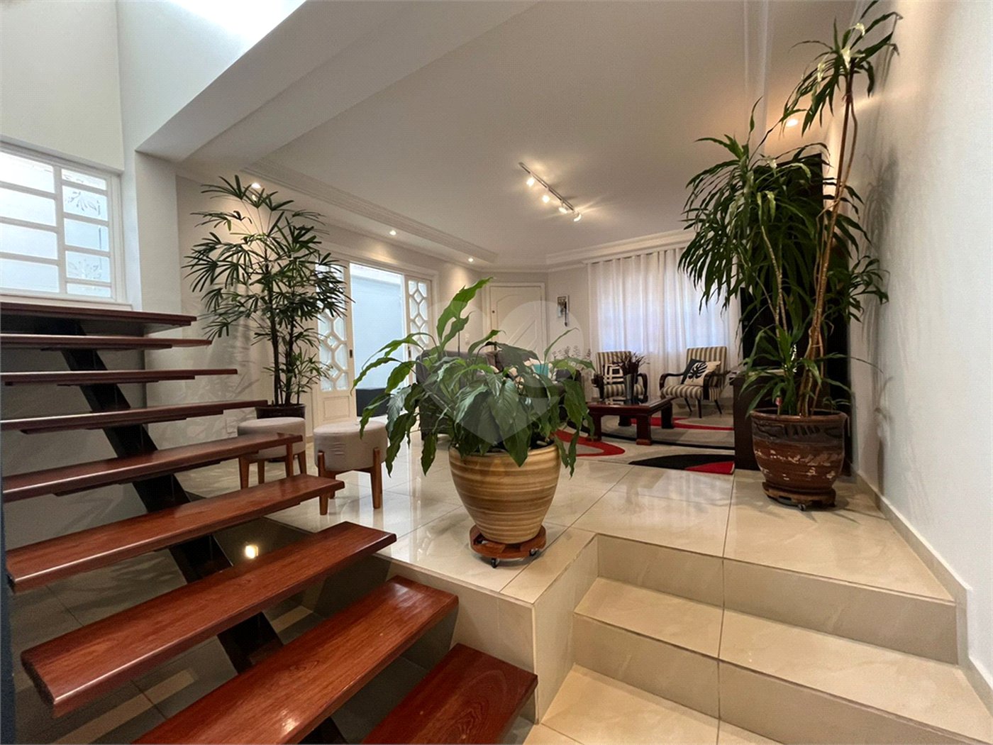Casa à venda com 4 quartos, sendo 1 suíte, em Vila Maria Alta, São Paulo, SP