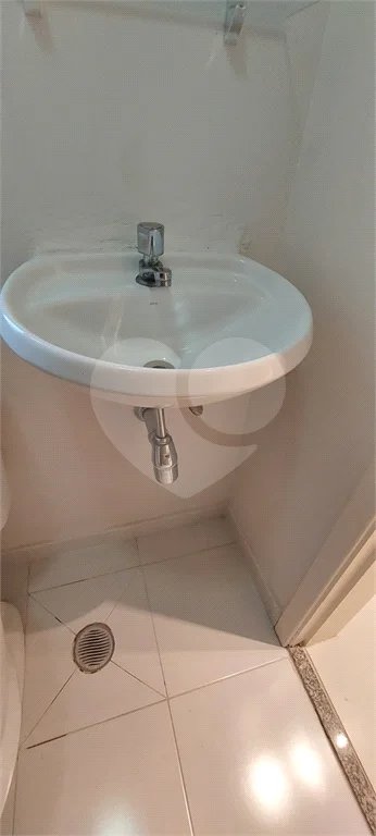 Sala comercial para locação no Paraíso