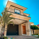 Sobrado à venda em Itupeva – 421,80 m² de terreno – 254,28 m² de área construída – 3 dormitórios – 4 banheiros – 4 vagas de garagem