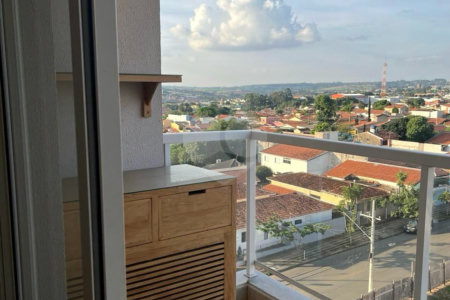 Apartamento à venda com 3 quartos, sendo 1 suíte, no Centro, Itapetininga, SP