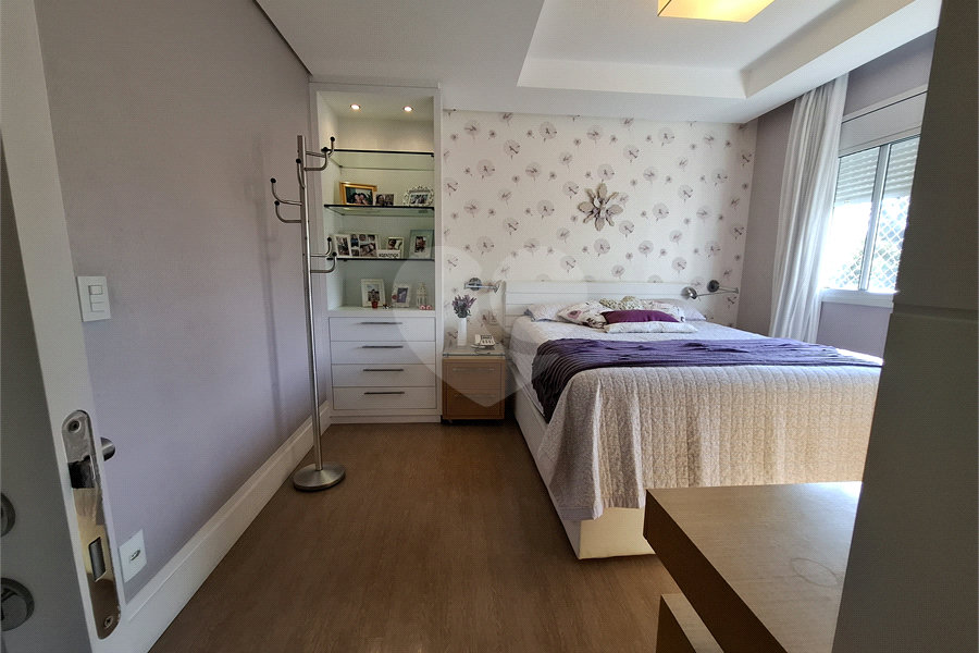 Apartamento à venda com 3 suítes em Santana, São Paulo, SP