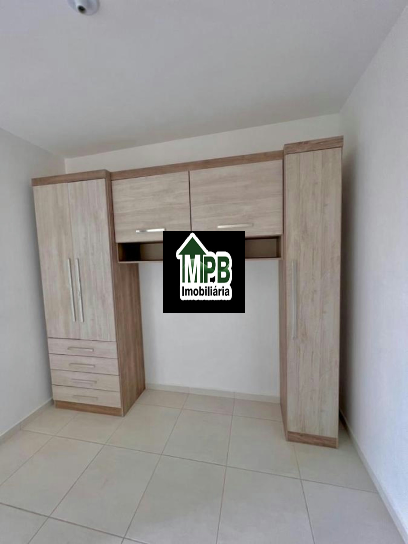 Sobrado à venda com 2 quartos em Jardim Simus, Sorocaba, SP