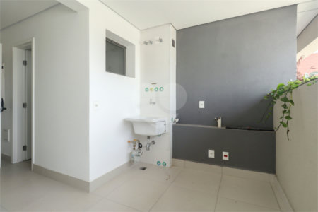 Apartamento à venda com 3 quartos, sendo 2 suítes,  em Brooklin, São Paulo, SP