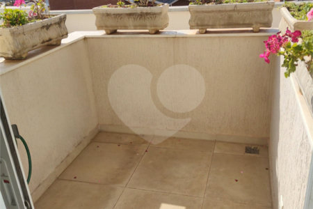Casa à venda com 3 suítes no condomínio Estância Marambaia, Vinhedo - SP