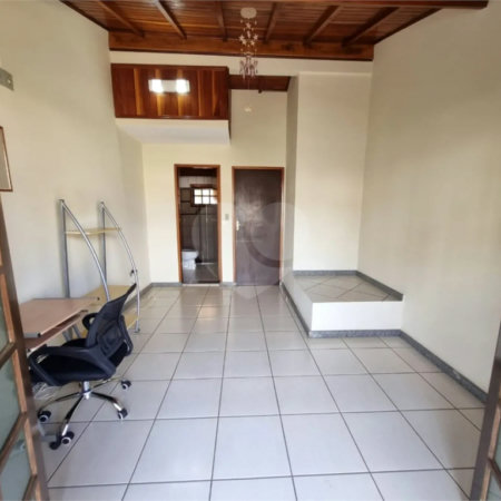 Casa à venda com 3 suítes em Jardim Ermida II, Jundiaí, SP