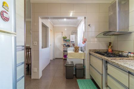 Apartamento à venda com 4 quartos, sendo 1 suíte, em Jardim Marajoara, São Paulo, SP