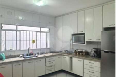 Sobrado à venda com 3 quartos, sendo 2 suítes, em Vila Maria Alta, São Paulo, SP