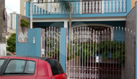 Sobrado à venda com 3 quartos, sendo 1 suíte,  em Tremembé, São Paulo, SP