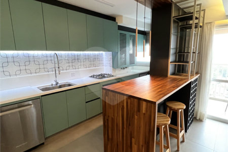 Apartamento à venda com 1 quarto em Santo Amaro, São Paulo, SP