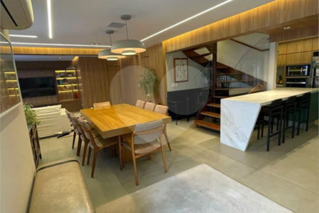 APARTAMENTO DUPLEX A VENDA VILA ADYANA, 200m2 4 DORMITORIOS 3 SENDO SUÍTE, 4 VAGAS DE GARAGEM, SJC/S