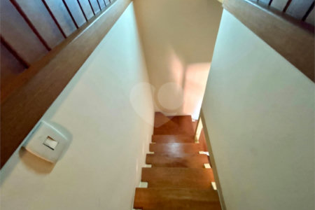 Casa à venda com 4 quartos, sendo 1 suíte, em Lagoa, Rio de Janeiro, RJ
