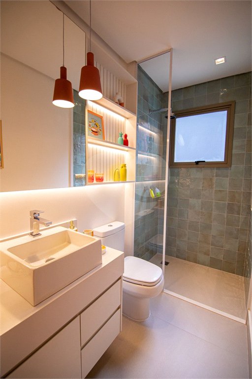 Apartamento à venda com 3 suítes em Vila Romana, São Paulo, SP
