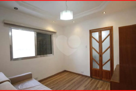Sobrado à venda com 2 quartos em Santa Teresinha, São Paulo, SP