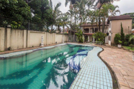 Casa à venda com 4 quartos, sendo 2 suítes, em Brooklin Velho, São Paulo, SP