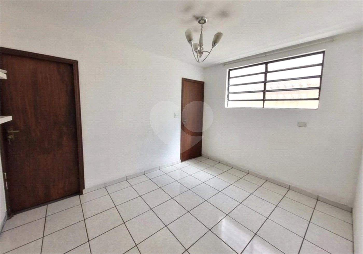 Sobrado à venda com 3 quartos, sendo 2 suítes, em Jardim Ester Yolanda, São Paulo, SP