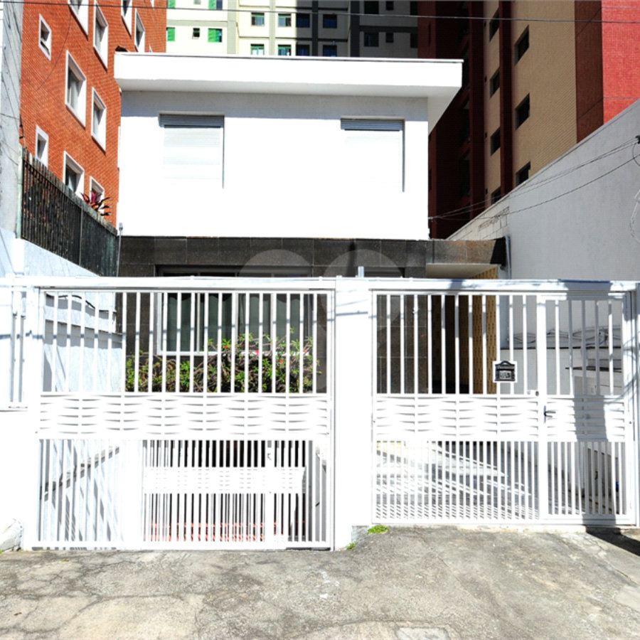 Casa Térrea para alugar com 4 quartos, sendo 1 suíte, em Vila Mariana, São Paulo, SP