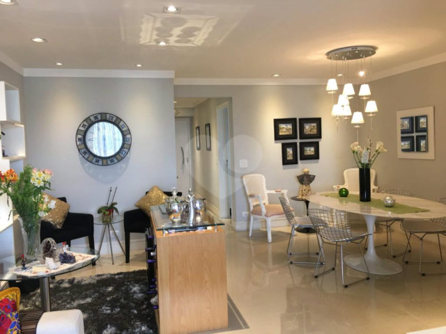 Apartamento à venda com 3 quartos, sendo 1 suíte,  em Santana, São Paulo, SP