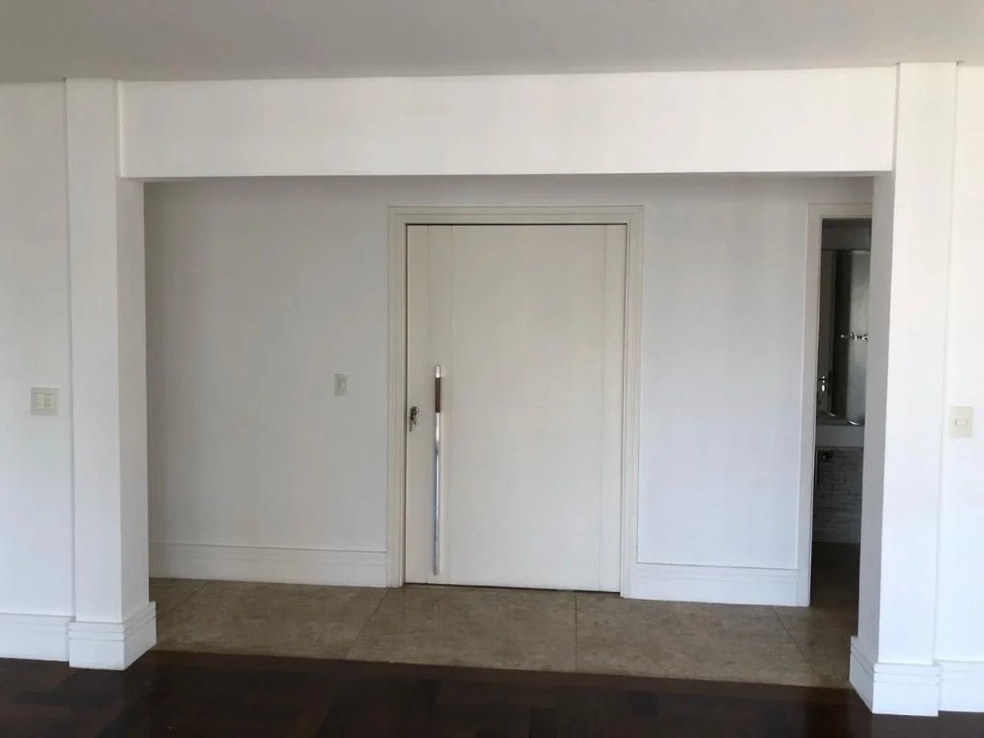 Apartamento à venda com 3 suítes em Vila Suzana, São Paulo, SP