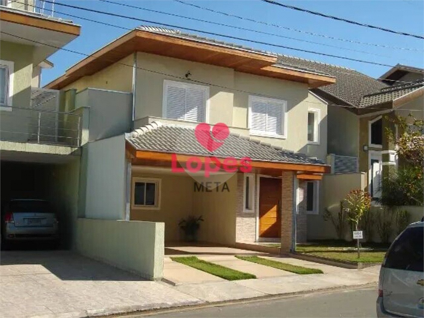 Casa à venda com 3 quartos, sendo 2 suítes, no condomínio Floradas Paratey, São José dos Campos - SP