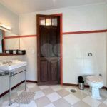 Casa à venda com 4 suítes no condomínio Jardim Mediterrâneo, Cotia - SP
