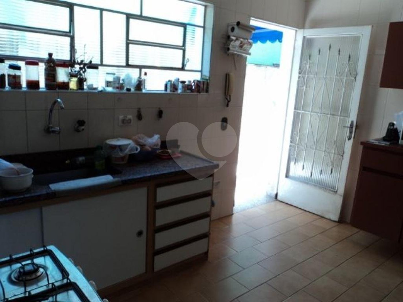 Sobrado à venda com 3 quartos, sendo 2 suítes,  em Tremembé, São Paulo, SP