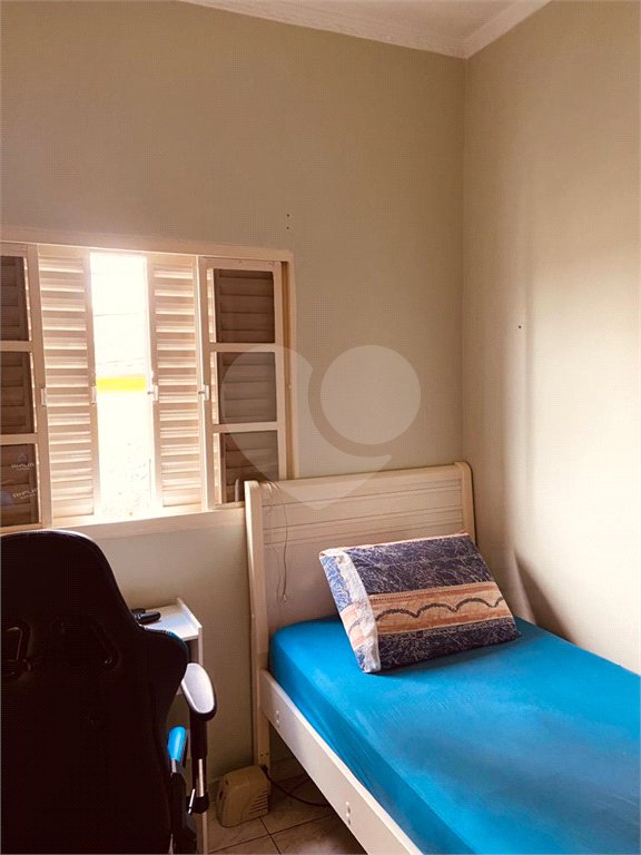 Casa Térrea à venda com 3 quartos em Itaquera, São Paulo, SP