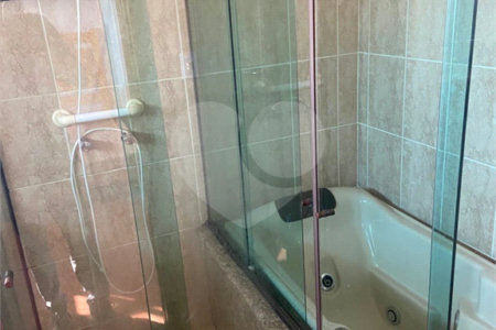 Sobrado à venda com 3 quartos, sendo 1 suíte,  em Jardim Selma Helena, Poá, SP