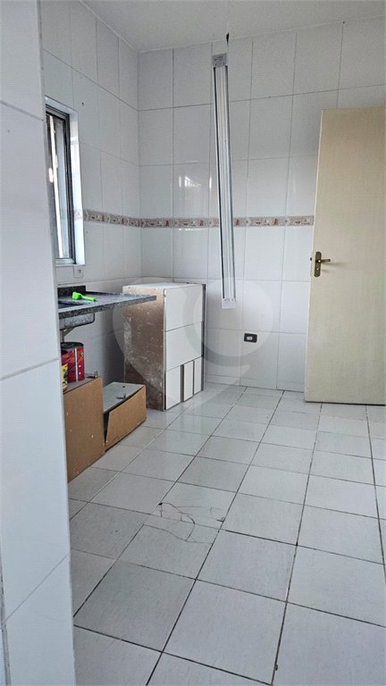Apartamento à venda com 3 quartos, sendo 1 suíte,  em Vila Suissa, Mogi das Cruzes, SP
