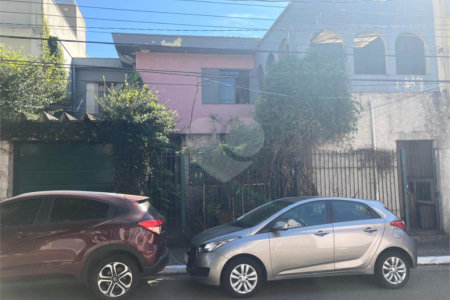 Casa à venda com 3 quartos, sendo 1 suíte, em Chácara Santo Antônio (zona Sul), São Paulo, SP